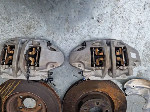 OEM 22E3134336R etujarrusatulat Audi Q5:lle image 8