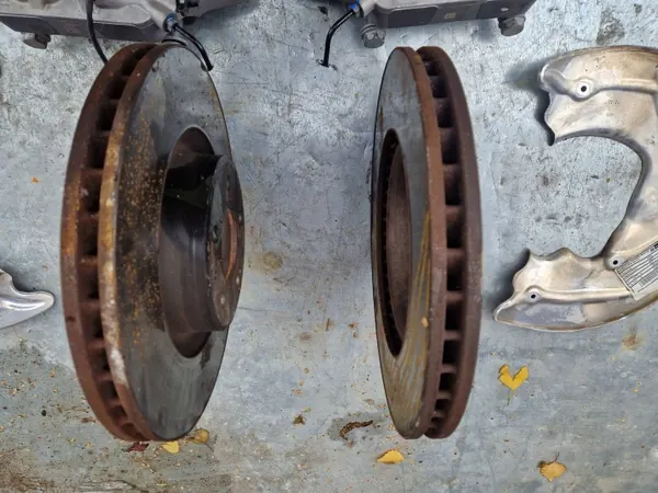 OEM 22E3134336R etujarrusatulat Audi Q5:lle image 9