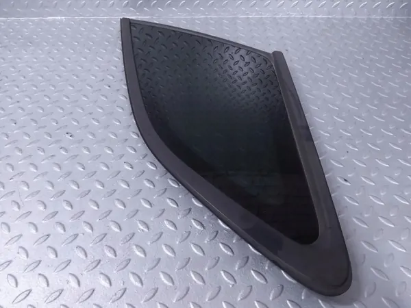 Vitre latérale arrière droite OEM 87820A2510 Kia Ceed image 5