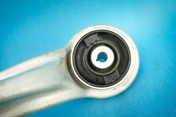 Braccio di controllo anteriore sinistro Audi A8 S8 4H 4H0407693F image 2