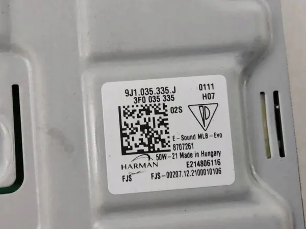 Porsche Taycan Audio-Verstärker OEM 9J1035335J image 4