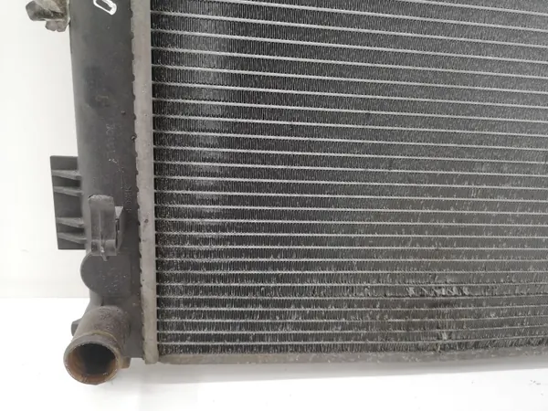 Radiateur d'eau Hyundai i30 2010 OEM AMD47454 image 4