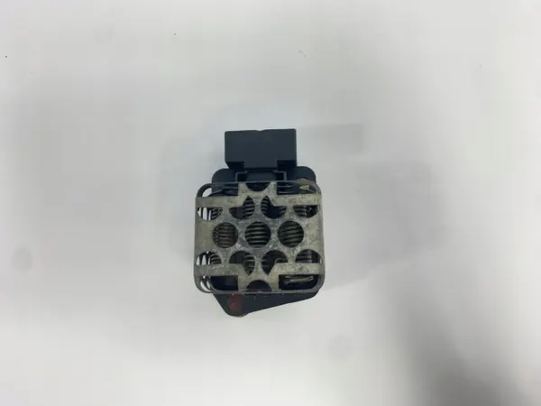 Resistencia ventilador OEM REZYSTOR/SDV10389 Mercedes image 6