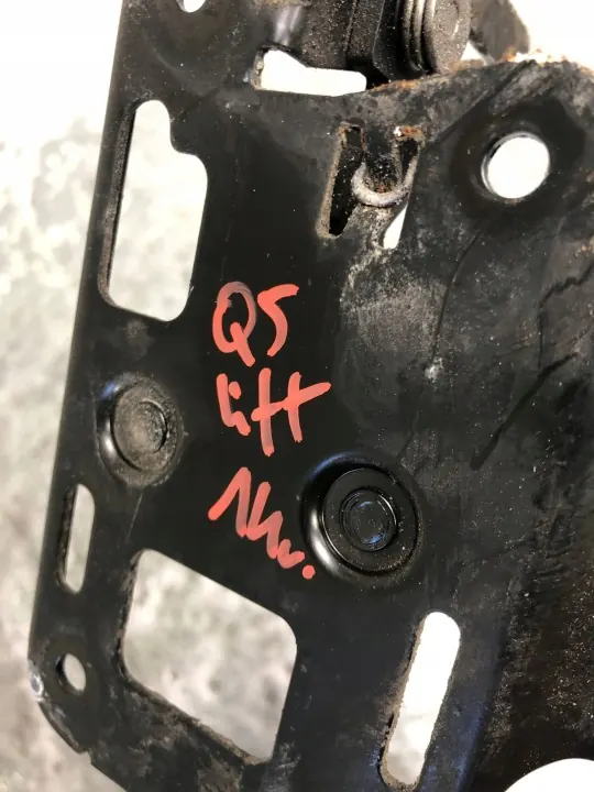 Fecho do Capô Audi Q5 OEM 8R0823480A - Usado image 5