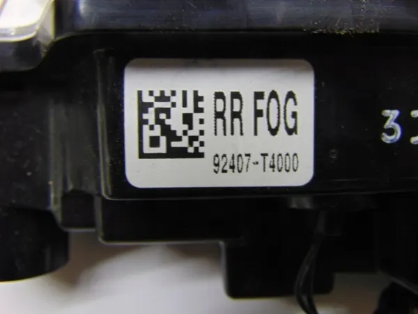Genesis Heckstoßstangenleuchte OEM 92407-t4000 - Gebraucht image 4
