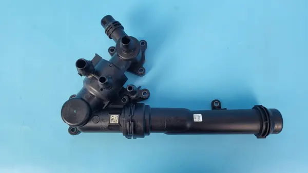 BMW X6 G06 Termostathus OEM 8596429 8596115 image 9
