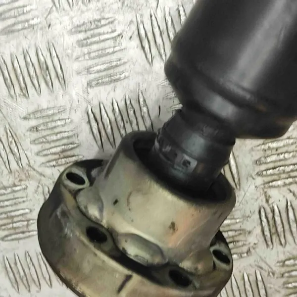 Drivaxel Porsche Panamera I 970 97042101132 image 8