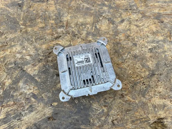 Module convertisseur Renault Nissan 260553165R - Occasion image 2