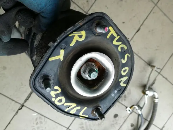 AMMORTIZZATORE POSTERIORE DESTRO HYUNDAI TUCSON I 2004-2010 OEM image 3