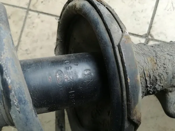 AMMORTIZZATORE POSTERIORE DESTRO HYUNDAI TUCSON I 2004-2010 OEM image 5