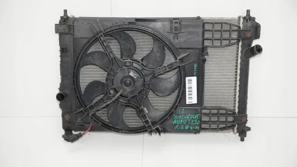 Ventilateur de radiateur d'eau OEM 360186491 Chevrolet image 3