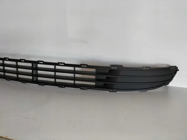 Front Bumper Grille KIA RIO II 05-08 image 3