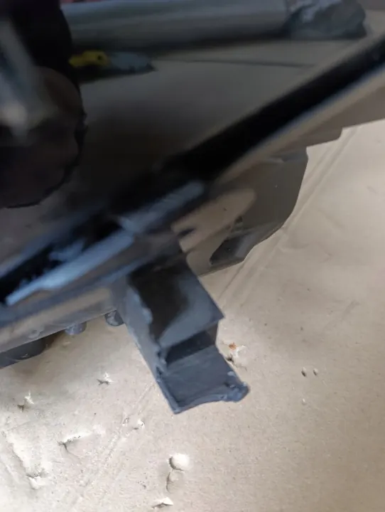 Faro izquierdo OEM 0LI-PPO- para Lexus NX 2015- image 3