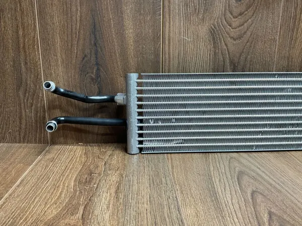 Växellådsoljekylare OEM 971317020B Porsche Panamera image 3