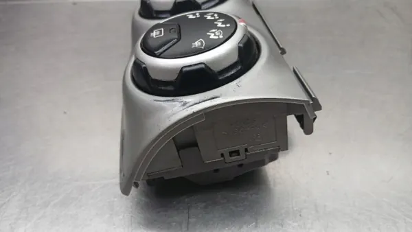 Panel AC OEM VOLVOMAR-142191-D026Z Honda CR-V II image 4