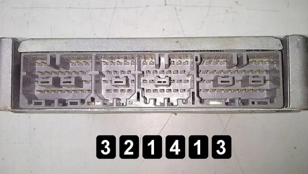 Mazda ECU OEM AM-321413 för Xedos 9 1999 image 3