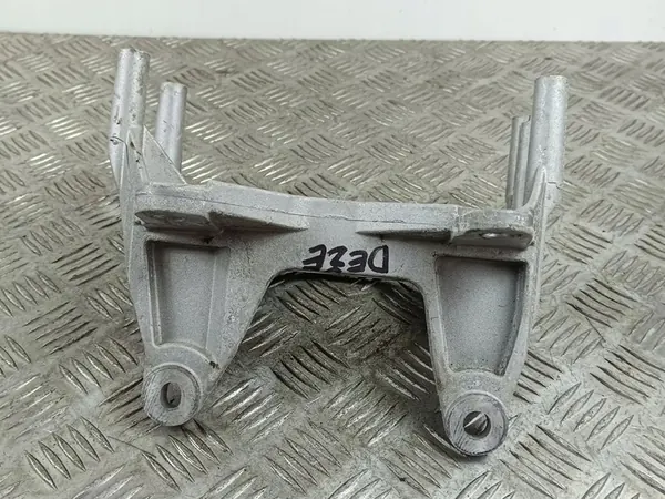 2022 Nissan Qashqai J12 Vaihteiston Tuki image 4