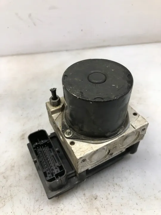Controlador Bomba ABS OEM 0265231626 Usado image 2