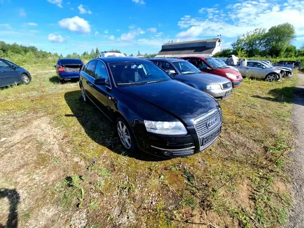 Pakoputken keräin OEM 06E253033E Audi A6 2.4L image 5