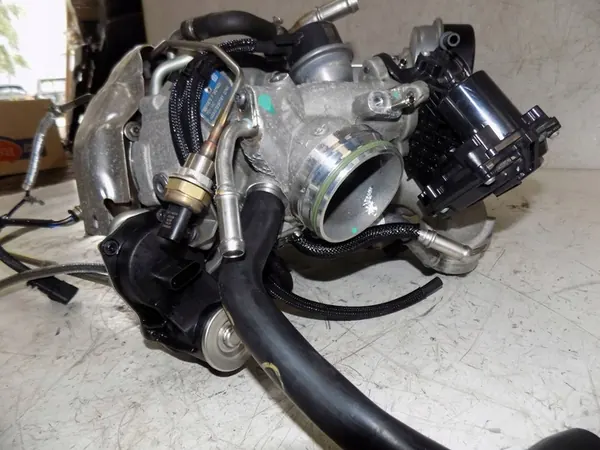 Turbocompresor completo VOLVO XC60 II B4 2.0D image 7