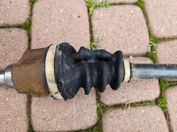 Eixo de transmissão curto esquerdo manual Opel Corsa F image 2