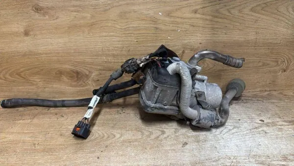 Webasto VOLVO V70 III 30733866 2.4L diesel 129kW 2010 image 2