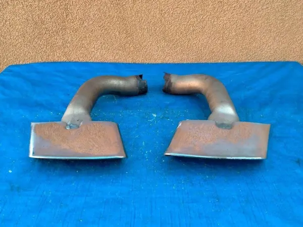 Audi Q7 4M Avgasrörsslut OEM 4M0253682J/4M0253681J image 2