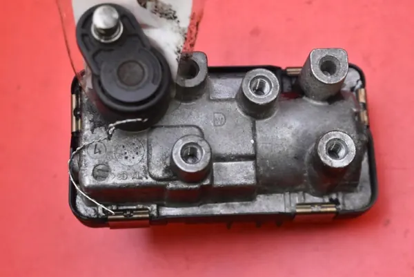 Turboactuator OEM 6NW010430 voor BMW F10/F11 2.0D image 4