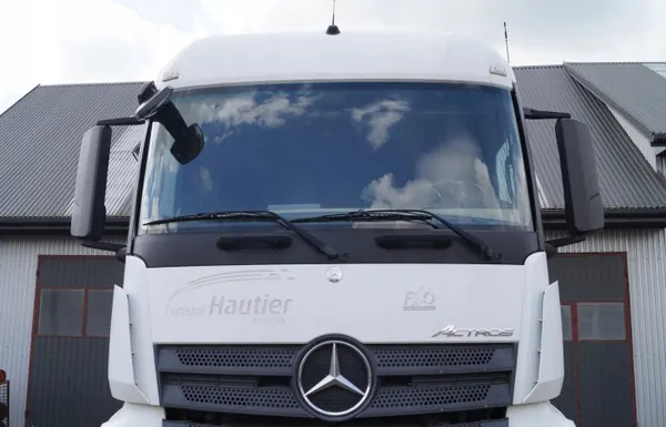 Cabina completa KABINA ACTROS para Mercedes MP4 - Usado image 2