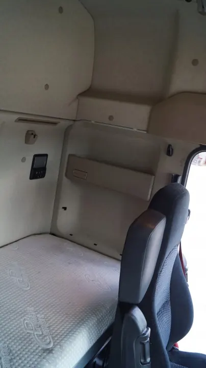 Cabina completa KABINA ACTROS para Mercedes MP4 - Usado image 10
