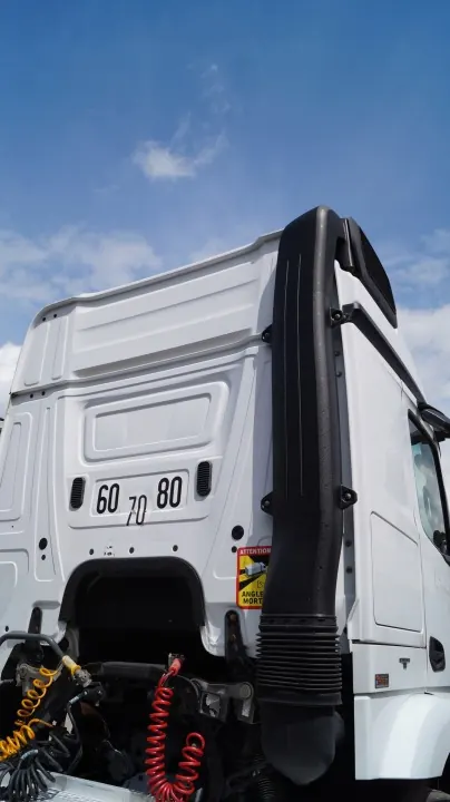 Cabina completa KABINA ACTROS para Mercedes MP4 - Usado image 3