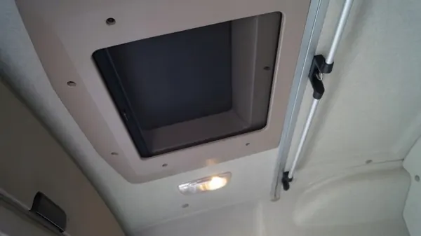 Cabina completa KABINA ACTROS para Mercedes MP4 - Usado image 7