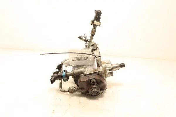 Hoge druk brandstofpomp Opel Zafira 1.7 CDTI Diesel 2011 image 4