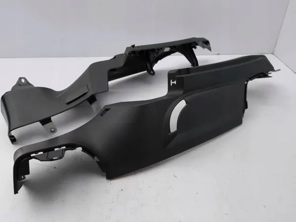 BMW i3 2017 Tavaratilasarjan kiinnike OEM 7291360 image 5