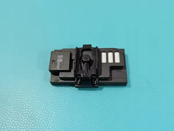 Volvo Sadeanturi OEM 31369747 - Käytetty kunto image 2