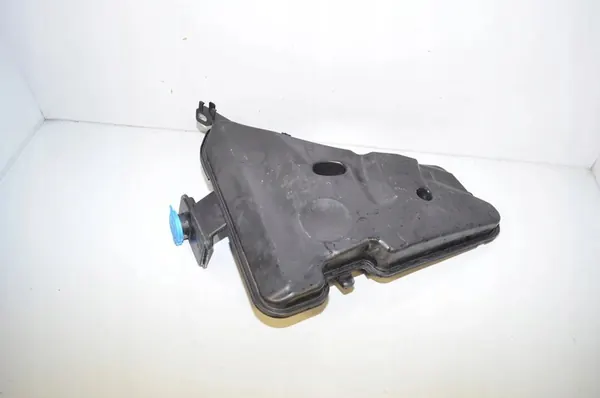 BMW 5 Touring Pesusäiliö 61668491829 image 2