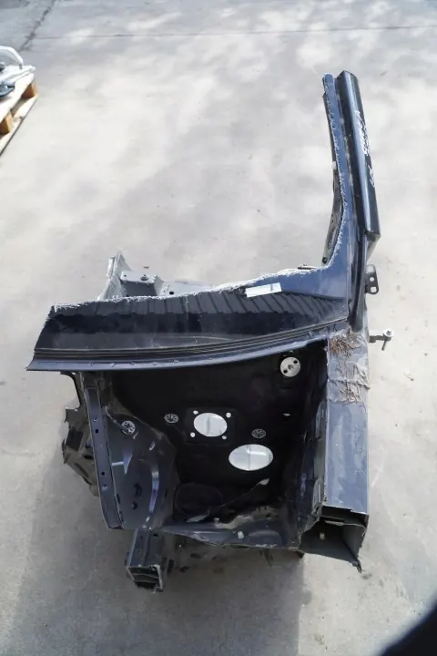 Cobertura Pilar A Esquerdo BMW X6 G06 Peça OEM - Usado image 6