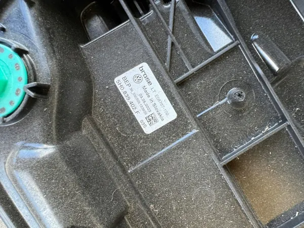 VW Golf 8 Fensterheber OEM 5H0839401F/5H0839402F image 4