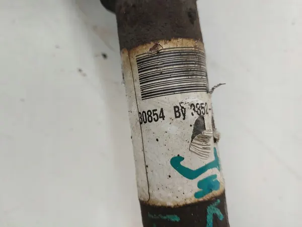 Arbre de transmission avant droit Nissan Juke F15 1.6 DIG-T image 9