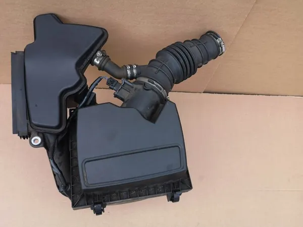 FORD MONDEO MK5 Luchtfilterhuis OEM - Gebruikt image 2