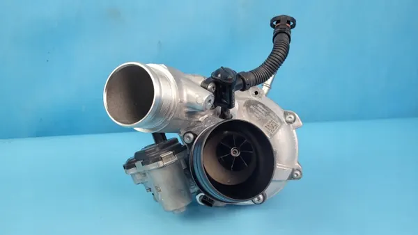 Käytetty SEAT OE turbo OEM 06Q145703H image 5