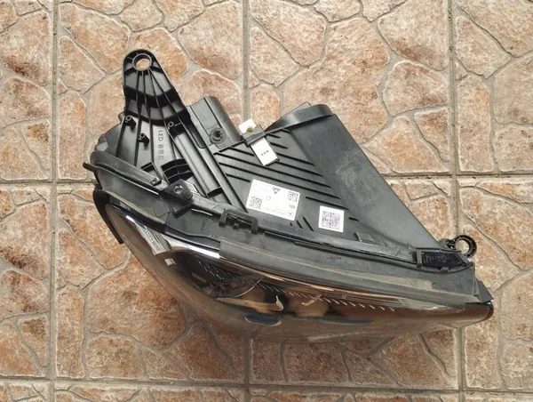 Rechter Multibeam Lamp Mercedes W213 LIFT 2020-2023 A2139067008 image 4