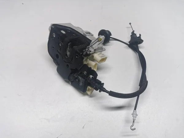 Linke Vordertürschloss 9 Pins Audi A8 D3 image 3