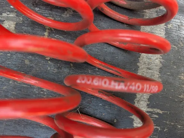 Mola traseira para Golf 1 Cabrio image 3