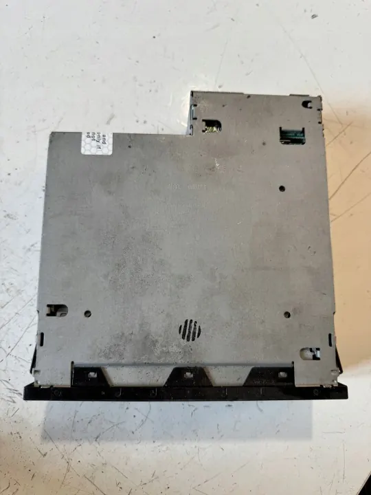 Lecteur CD Audi A6 C7 OEM 8X0035110A image 3