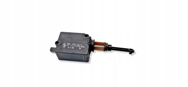 BMW X5 E53 achterklepslotactuator OEM 67118379996 image 2