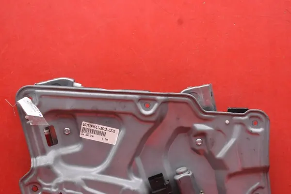 Elevador de vidro dianteiro esquerdo Nissan Primera P12 image 2