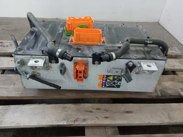 Batería híbrida Dacia usada OEM 295106913R 1.6 TCE image 4