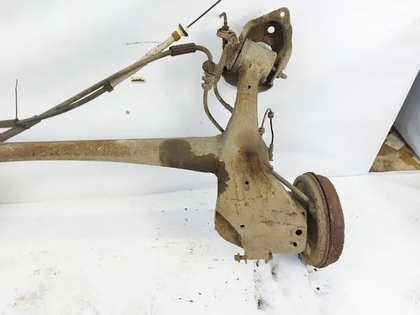Poutre d'essieu arrière OEM 51804553/54 avec ABS image 3