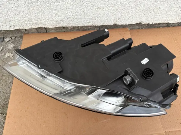 Oikea Ajovalaisin VW Passat B6 3C0941006Aa image 4